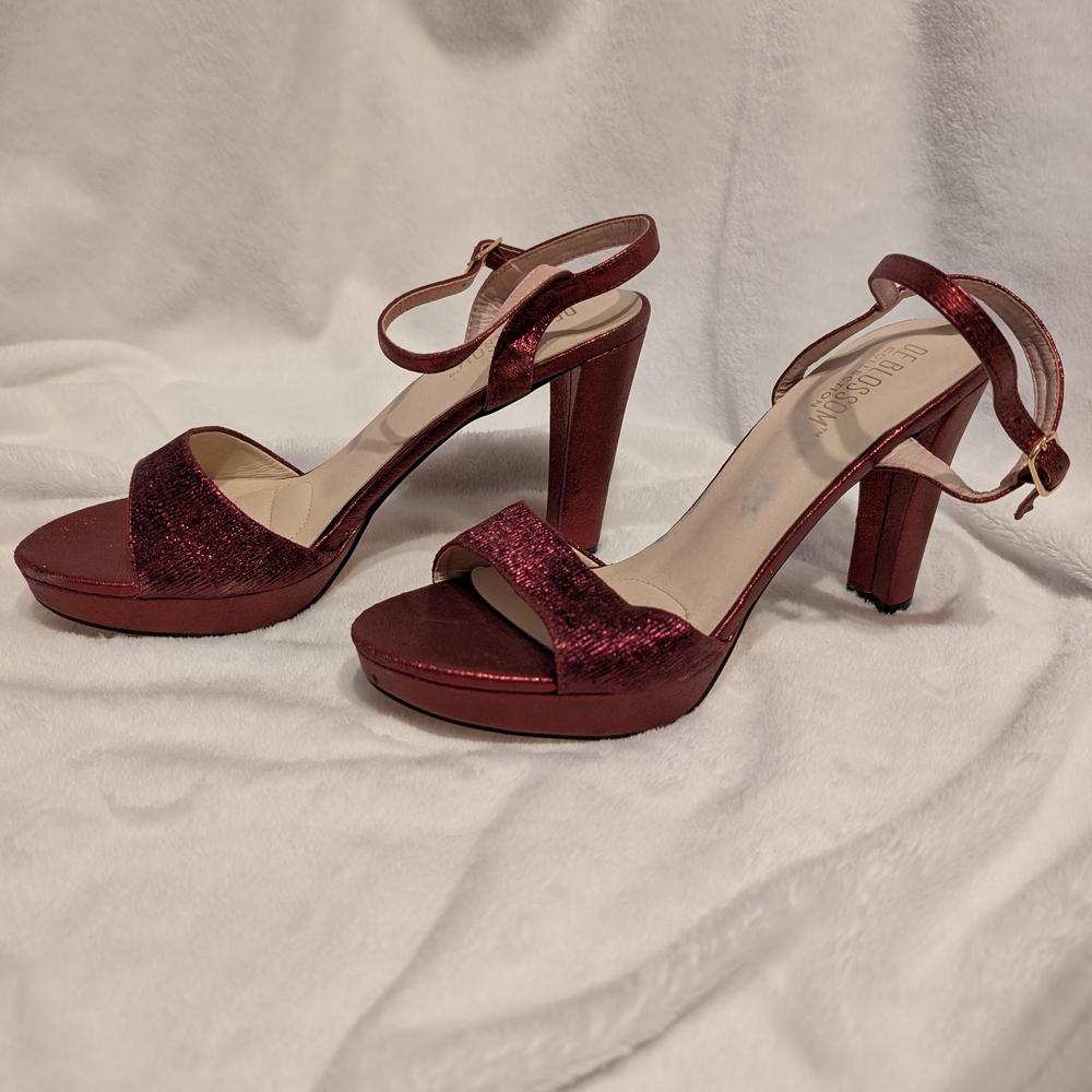 De Blossom Collection Red Platform Heels with Ankle Strap - Picture 2 of 3